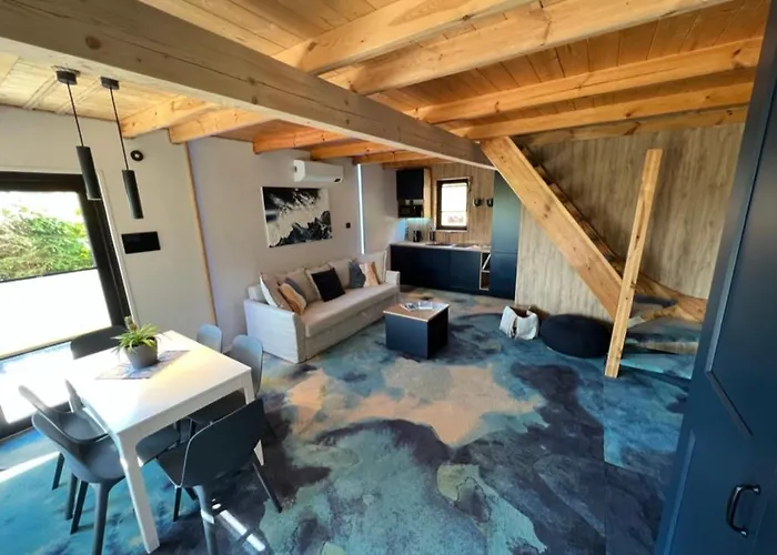 Goosehaus Z Prywatna Sauna I Jacuzzi Villa *