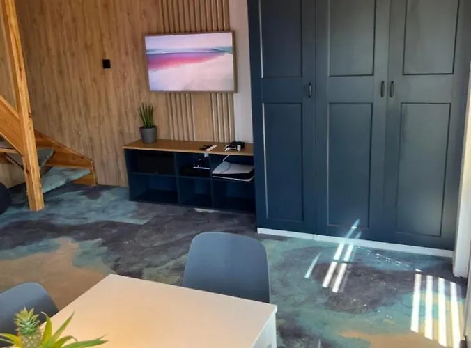 Goosehaus Z Prywatna Sauna I Jacuzzi * Gąski